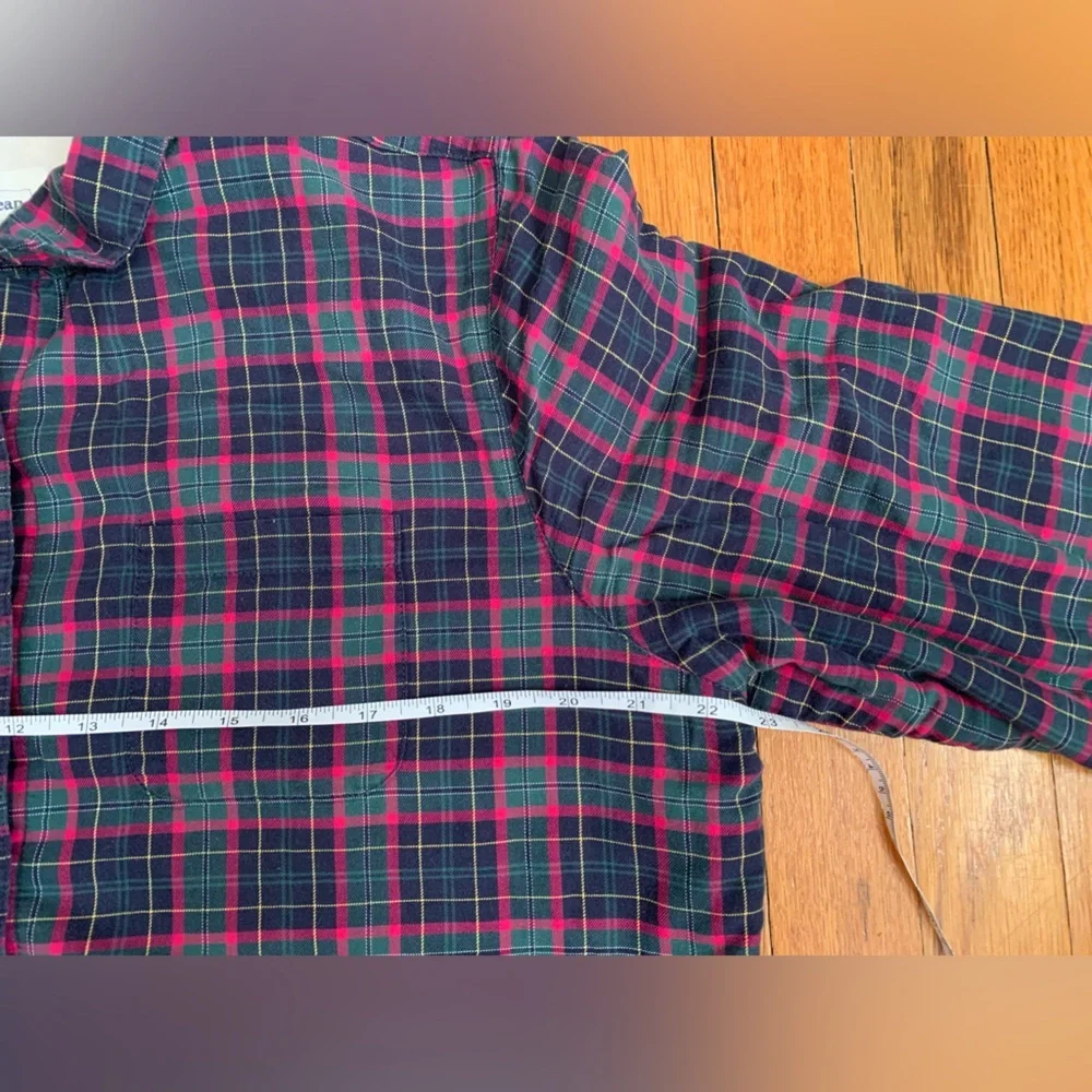 Women’s L.L. Bean fleece lined plaid button down size M - Picture 5 of 7